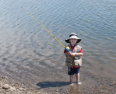 Eagle Nest kid - Archive News: Fishing season's here! Don't forget your new license